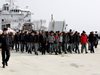 Италия депортира двама тунизийци, били опасни за националната сигурност
