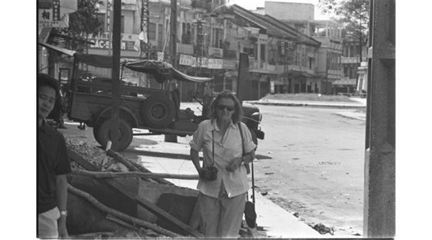 Клеър Холингуърт през 1968 година във Виетнам