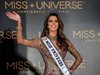 Студентка от Франция е новата "Мис Вселена" (Снимки)