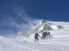 Четирима скиори са загинали при лавина във френската част на Алпите
