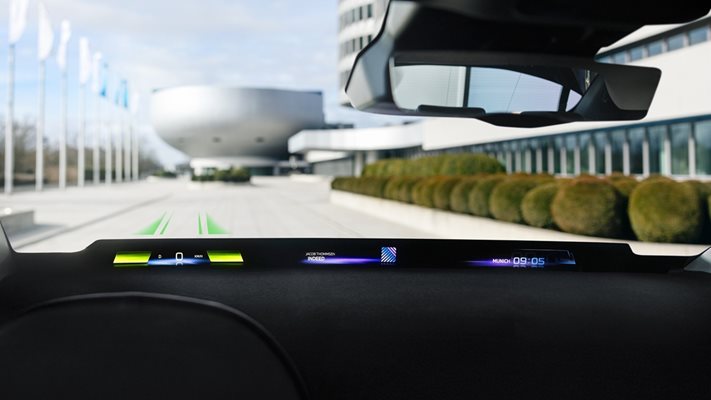 Революционният дисплей, с който BMW ще оборудва моделите си от 2025 година. Снимка и видео: сайт на BMW
