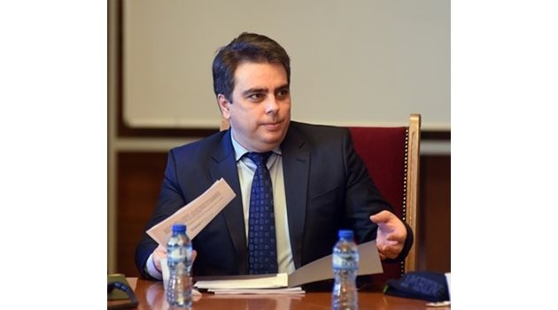 Вицепремиерът и министър на финансите Асен Василев 