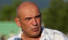 Българската атлетика в траур. Часове преди Коледа спря сърцето на един от най-великите треньори