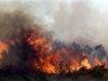 Пожар вилнее край няколко села в община Средец, гасят и доброволци