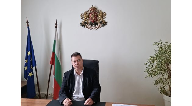 Борис Михайлов сменя Румен Спецов като шеф на НАП. Спецов: Уволнението ми е по политически причини
