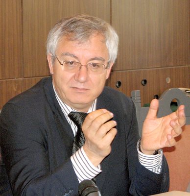 Изпълнителният директор на "Арсенал" АД в Казанлък инж. Николай Ибушев