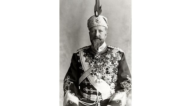 Германските херцози са привлечени като ответници по делото заради дядо си цар Фердинанд.