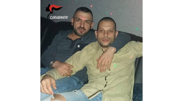 Италианските карабинери задържаха двама българи, търсени с европейска заповед за арест за убийство, грабеж и наркотици.  СНИМКИ : Италианските карабинери