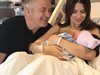 60-годишният Алек Болдуин стана татко за пети път