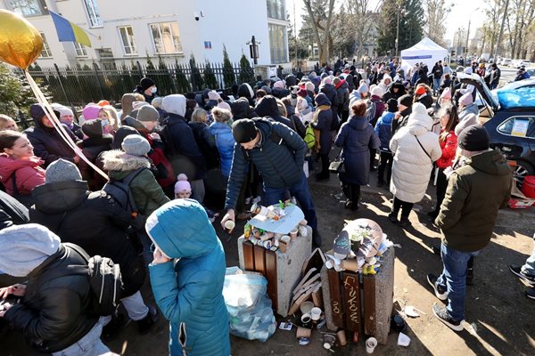 Бежанци от Украйна СНИМКА: Ройтерс