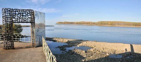 Дунав при Силистра наближава критичното си ниво