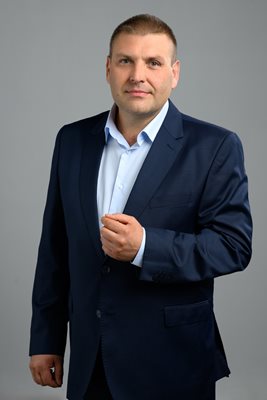 Д-р Валентин Христов: Юристът Емил Пеев е най-подготвен за председател на Общинския съвет в Плевен