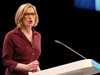 Британският министър на вътрешните работи подаде оставка заради скандала с имигранти