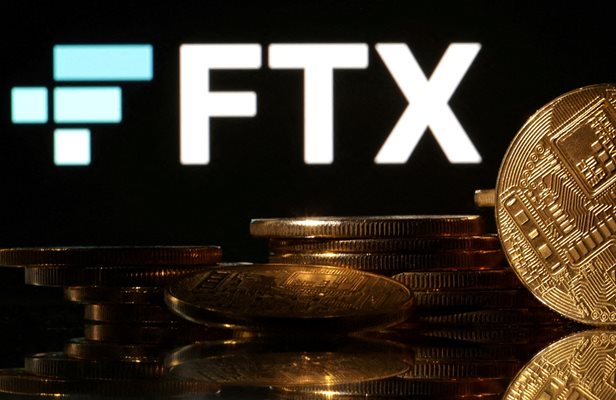 Криптоборсата FTX, доскоро оценявана на над 30 милиарда долара, обяви фалит и задължения от 9 млрд. долара.
