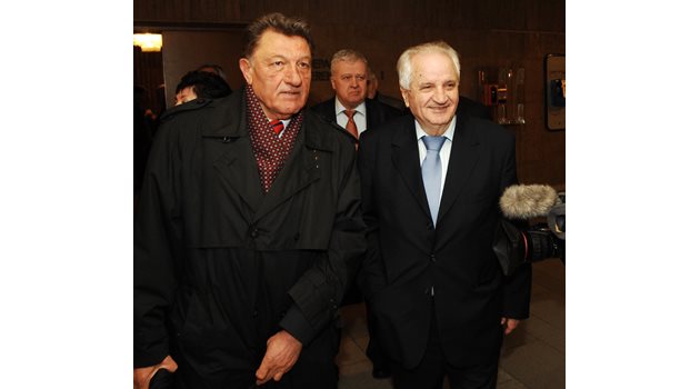 5.3.2010 г. Георги Атанасов (вдясно) на рожден ден на Любен Гоцев
