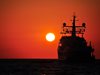 Гръцките власти заловиха кораб с нелегални мигранти в Йонийско море