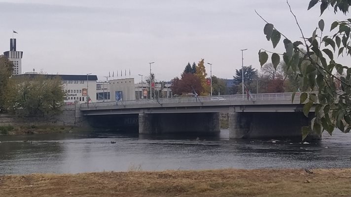 Облачно и студено време ни очаква днес, в Пловдив - до 5°