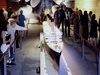 Карма: Макет на айсберг в музей на „Титаник“ падна и рани трима