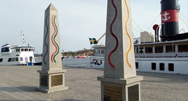 Шведският крал финансира обелиск, който отчита чисти ли са въздухът и водата