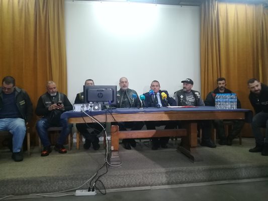 От СДВР и мотоклубовете дадоха подробности за откриването на сезона в София.