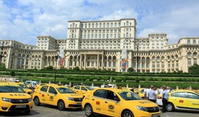 Таксиметровите шофьори обмислят да блокират Букурещ, не се разбраха с правителството