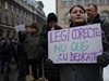 Масови протести в Румъния срещу помилването на престъпници (Снимки)
