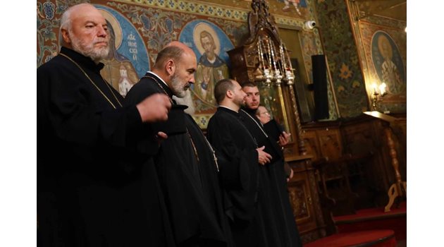 Панихида за 40 дни от смъртта на патриарх Неофит