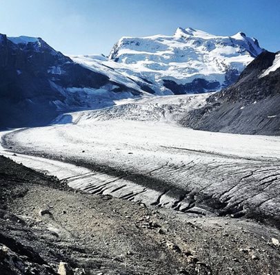 Ледникът Гран Комбан. СНИМКА Инстаграм