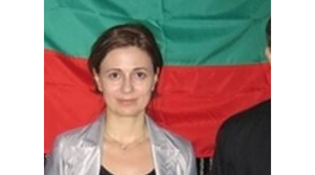Обвиняемата за удушаването на зет си Пейо Пеев - Красимира Трифонова.
