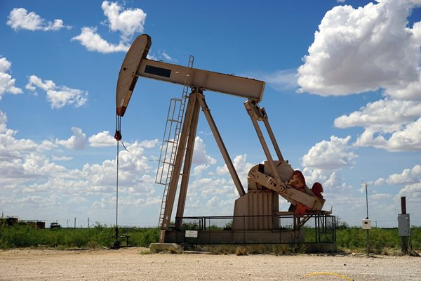 Откриха нови находища на петрол и природен газ в Саудитска Арабия