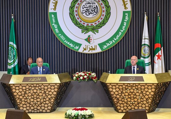 Срещата на арабските лидери е в Алжир