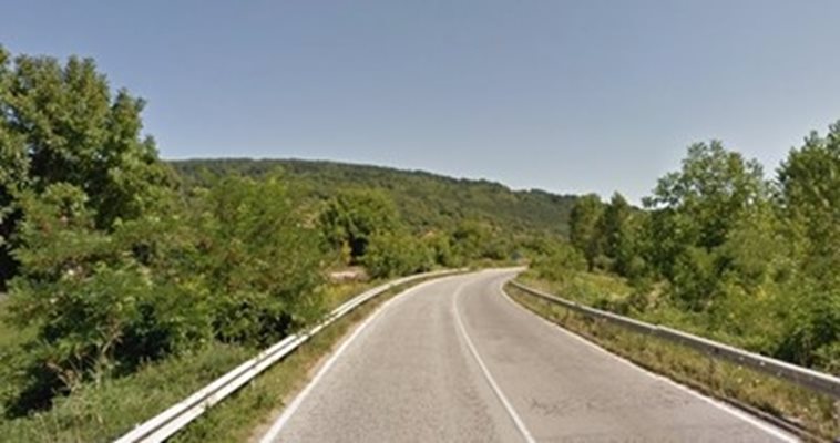 Пътят Ловеч - Троян СНИМКА: Google Street View