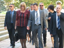 Председателят на парламента Цецка Цачева и министърът на икономиката Делян Добрев гостуваха вчера на празника на Добрич.