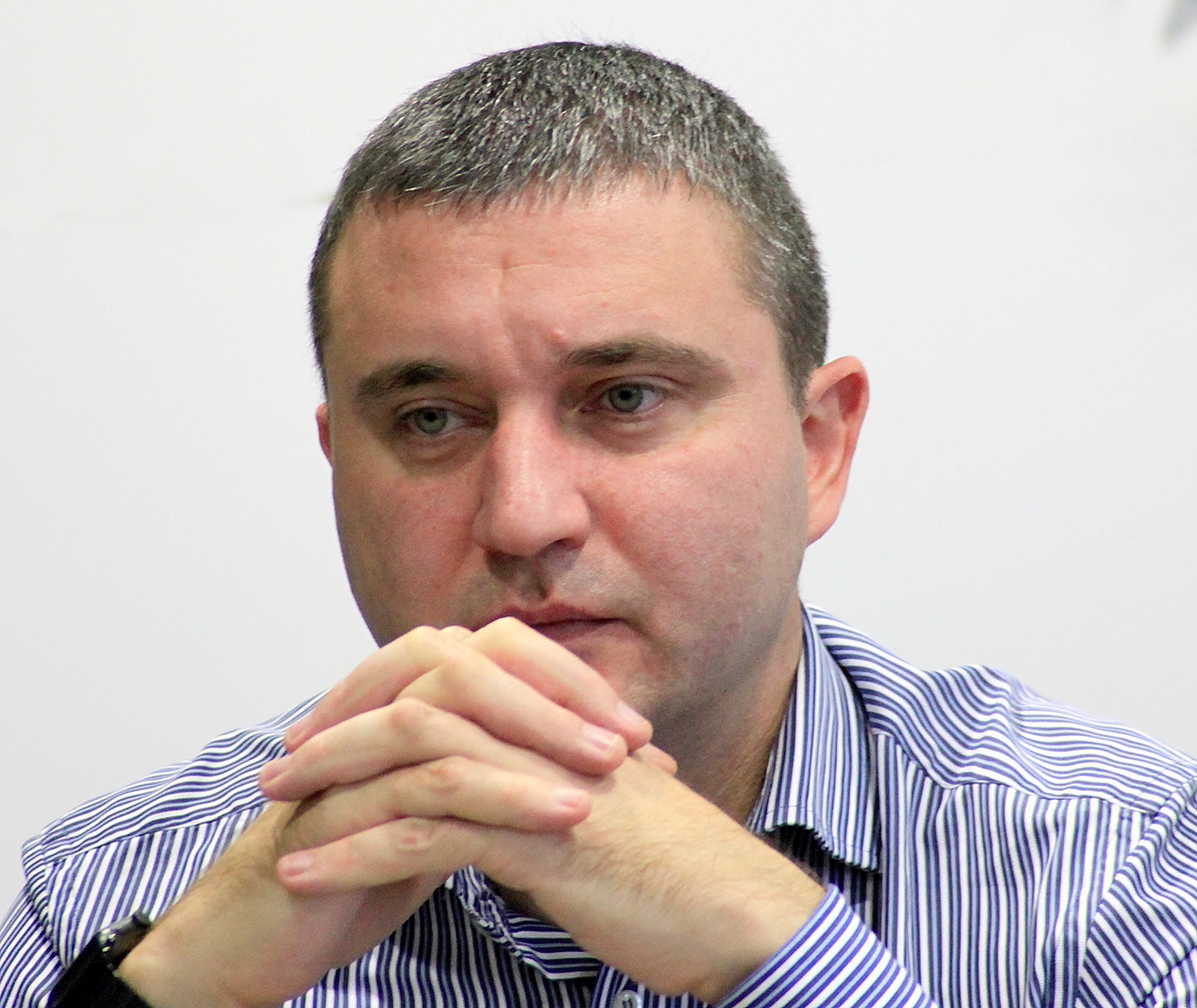 Владислав Горанов: Политици, решили да правят революция в мирно време бързо научават как се пада от високо