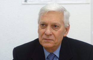 Почина проф. Ивайло Знеполски