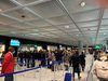 Едва не свалиха евродепутат от полет заради 21 билета продадени в повече