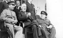 Мръсните тайни на БГ история: През септември 1944 г., докато властта чака, дойдоха руснаците