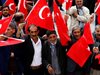 Слух за преврат в Анкара изкара стотици хора на улицата