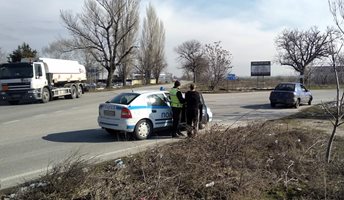 Млада жена и бебе са в болница след катастрофа край Асеновград