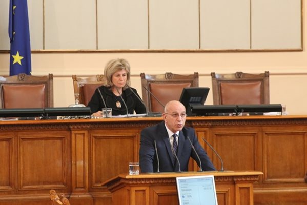 Зам.-председателя на Народното събрание Емил Христов Снимка: Архив