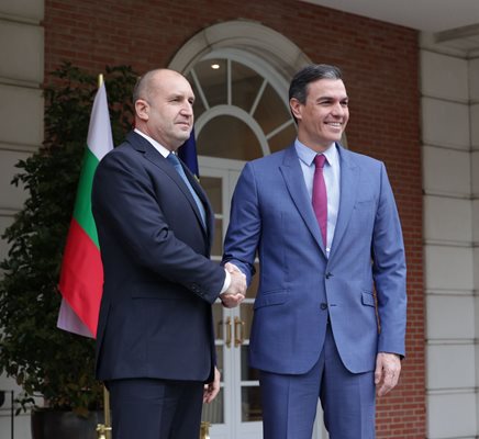 Румен Радев се срещна и с испанския премиер Педро Санчес.