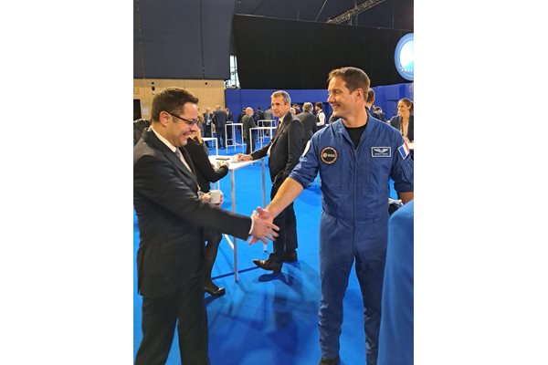 С Тома Песке - френски аерокосмически инженер