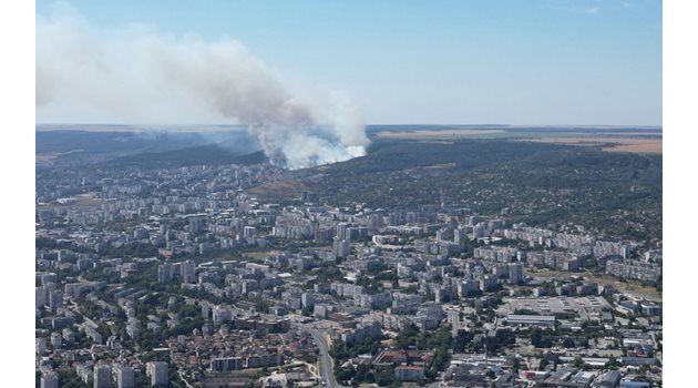 Нови огнища на пожар във Варна и района