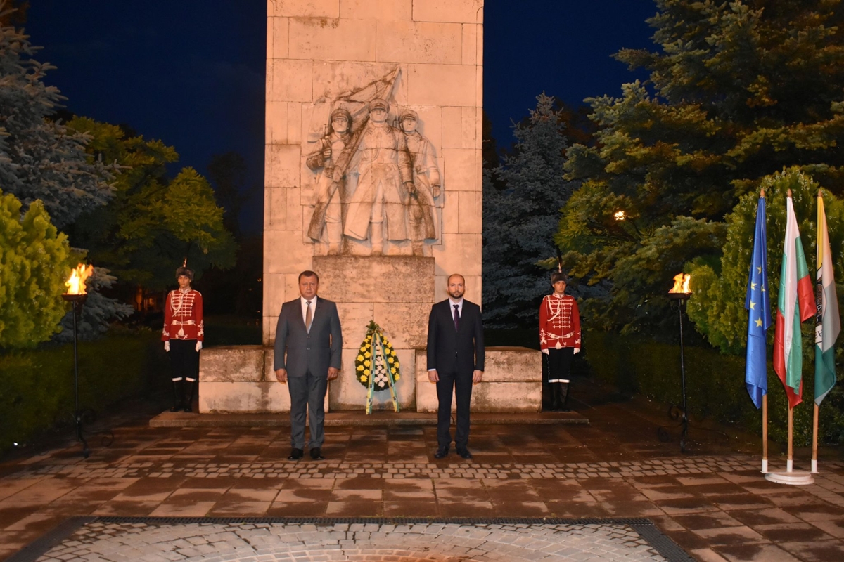 Павликени почете паметта на Ботев и загиналите за свободата на България
