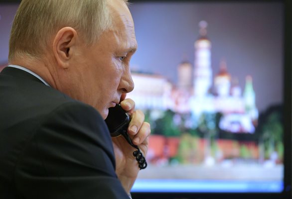 Путин: Положението с вируса се влошава,
ще прибегнем до армията