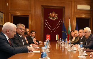 Атанас Запрянов обсъди рисковете за сигурността в Черно море с турски зам.-министър