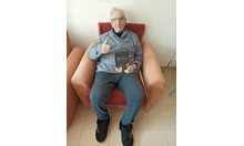 83-годишен инвалид от Украйна моли за книги