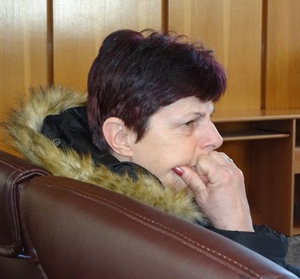 Майката на убития Калин Димитров Денка Димитрова.