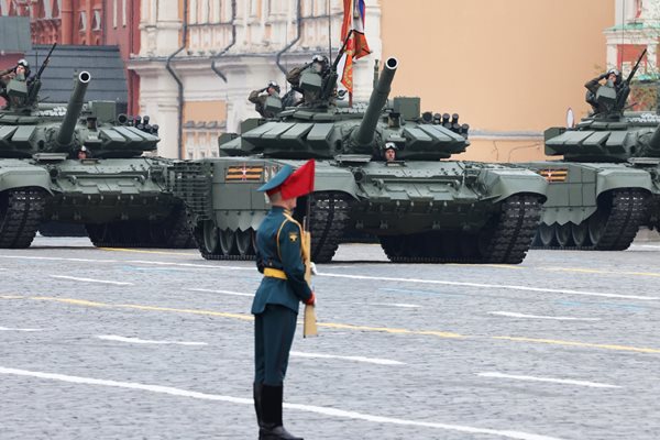 Руските основни бойни танкове са Т-72Б3М