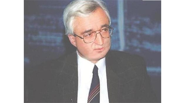 Олег Янев